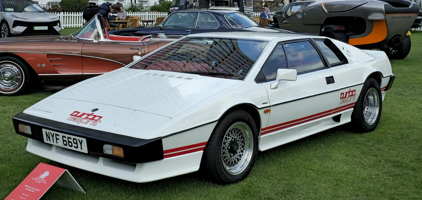 Lotus Esprit — foto 4