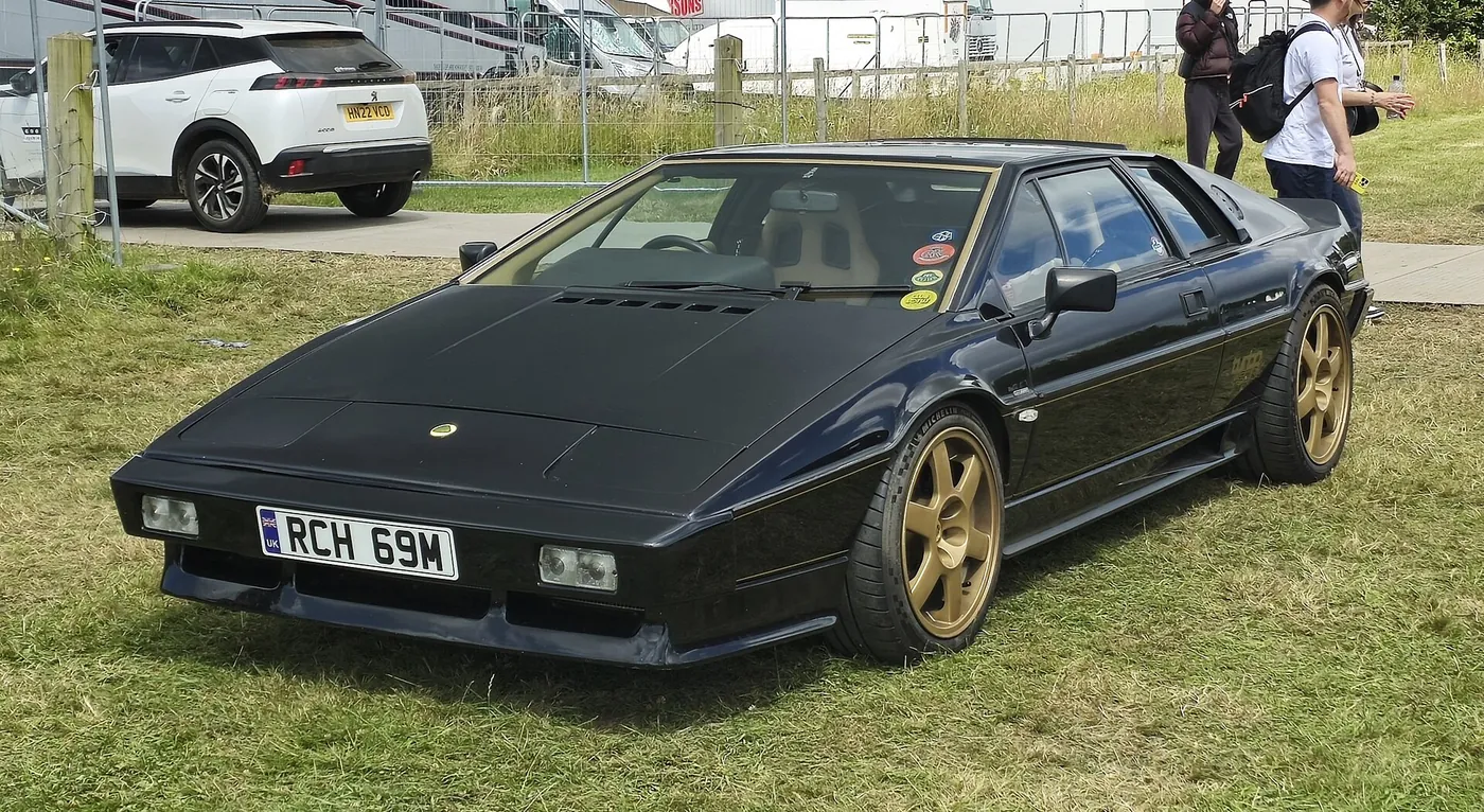 Lotus Esprit — foto 6