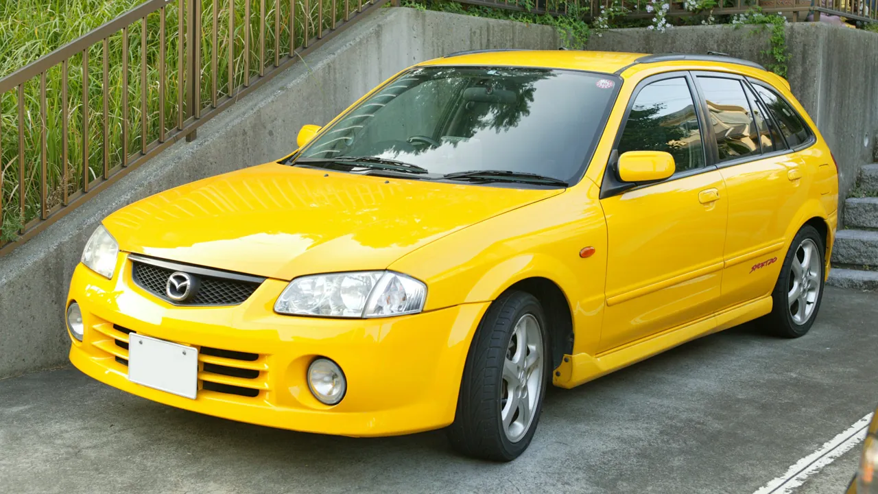 Mazda 323 GTX — foto 3