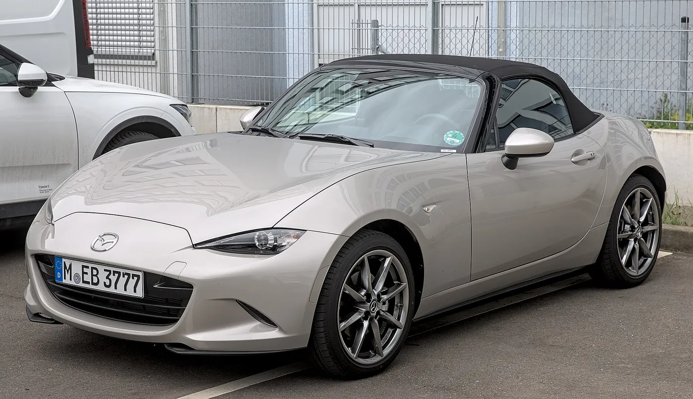 Mazda MX-5 — foto 1