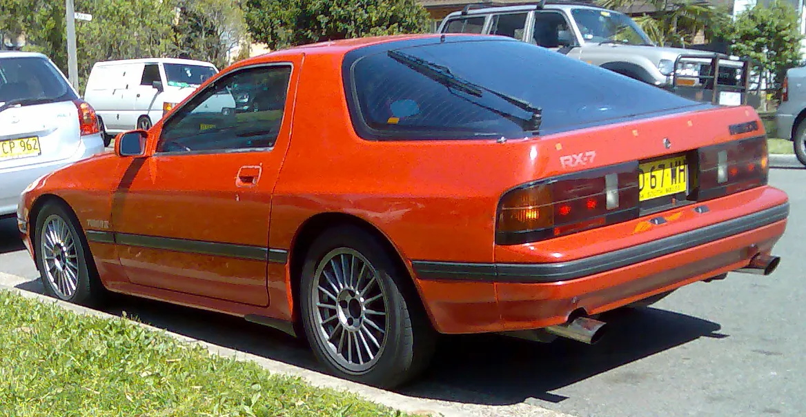 Mazda RX-7 — foto 3