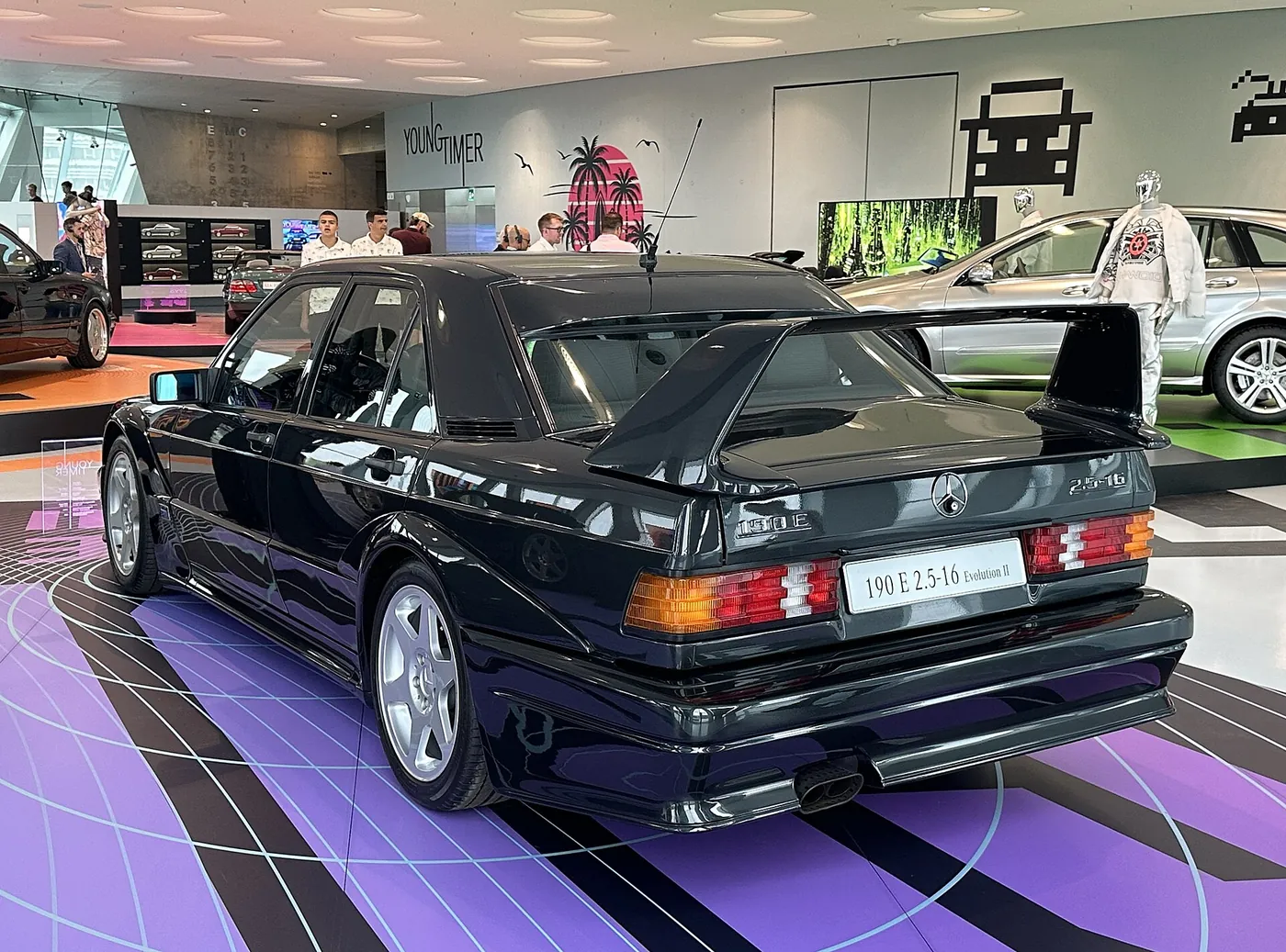 Mercedes-Benz 190E — foto 2