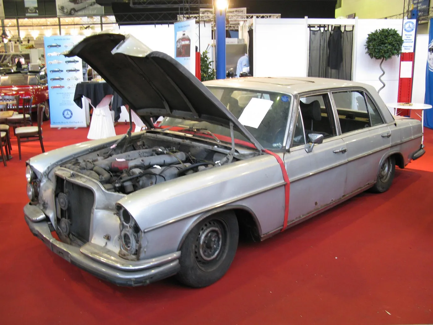 Mercedes-Benz 280 SE 6.3 — foto 4