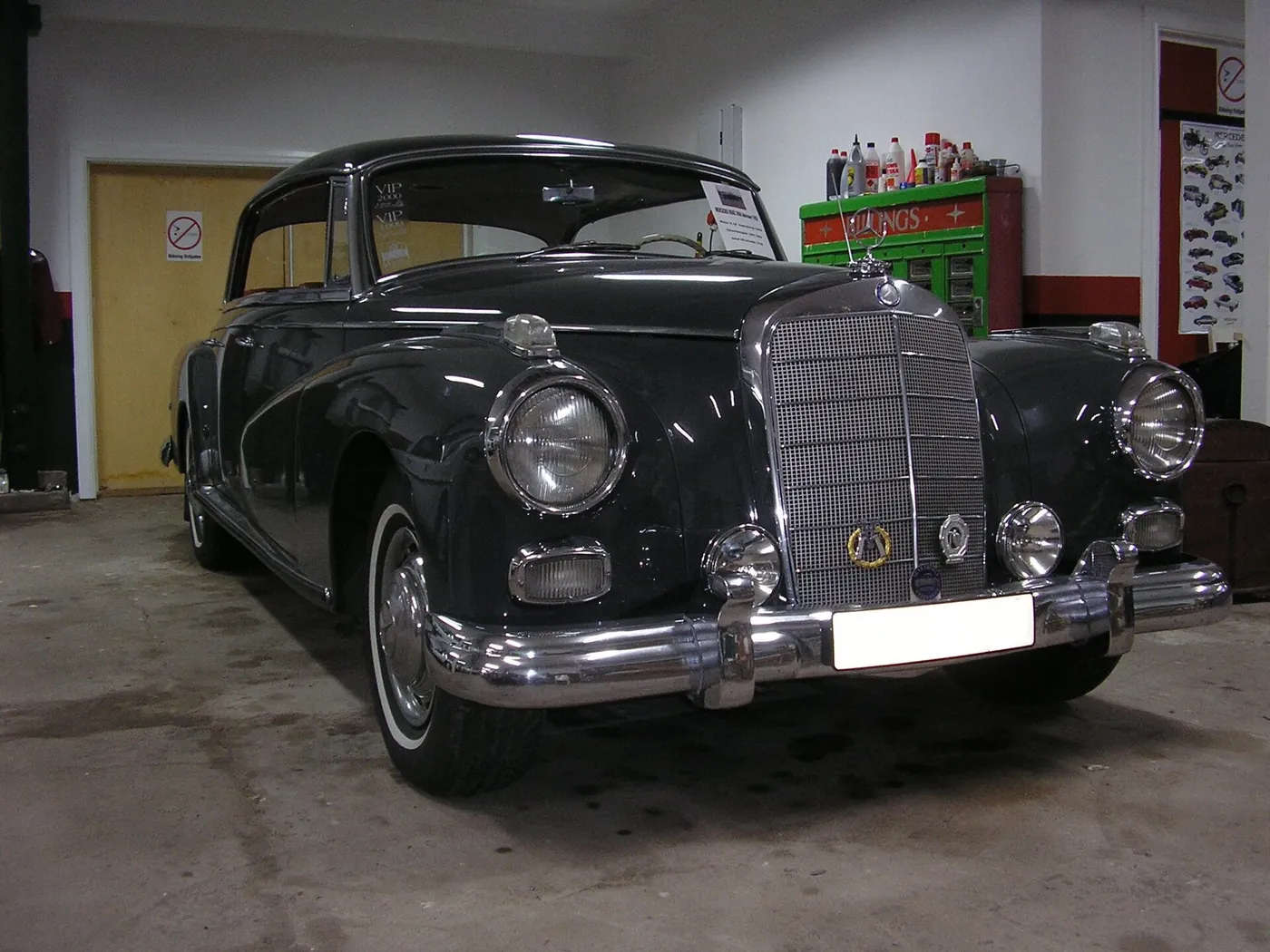 Mercedes-Benz 300d Adenauer — foto 6