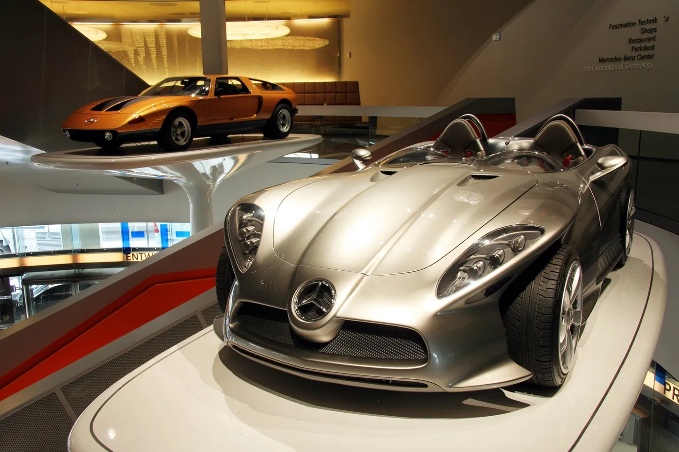 Mercedes-Benz C111 — foto 1