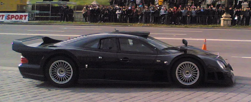 Mercedes-Benz CLK GTR — foto 1