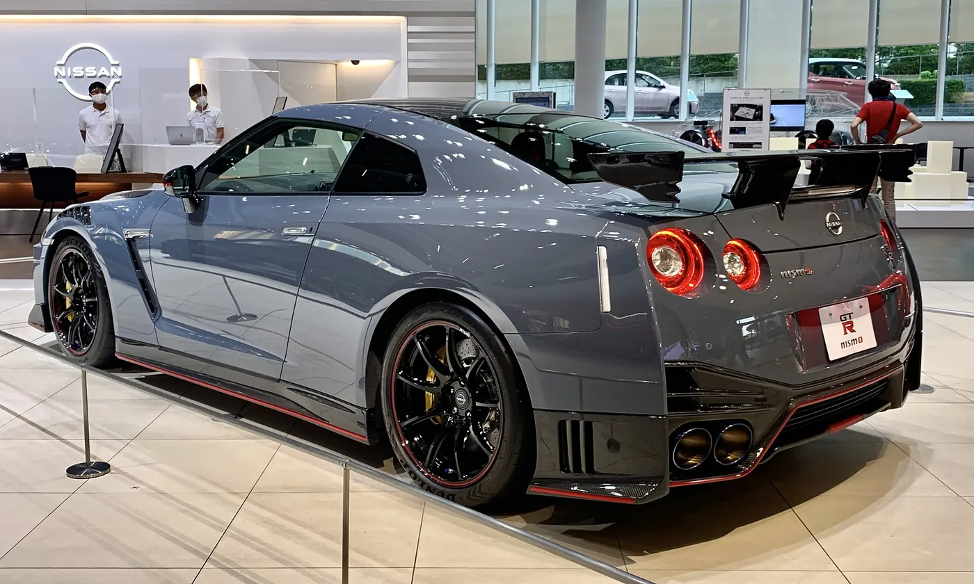 Nissan GT-R Nismo — foto 3