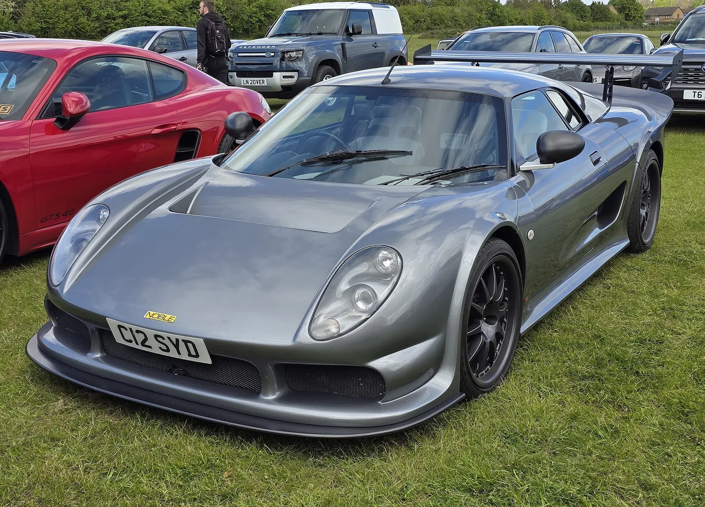Noble M12 — foto 3