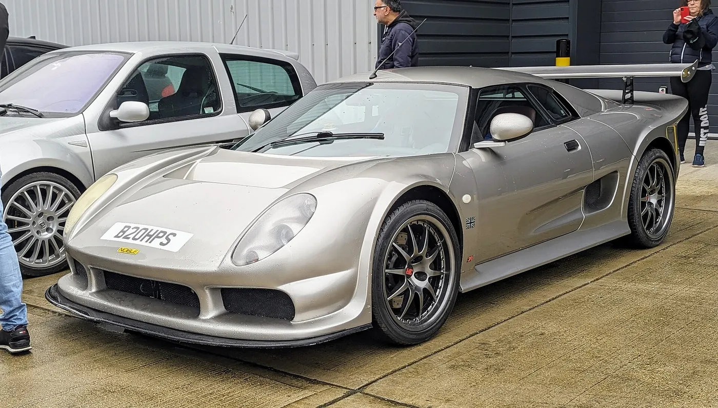 Noble M12 — foto 6