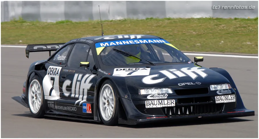 Opel Calibra — foto 4