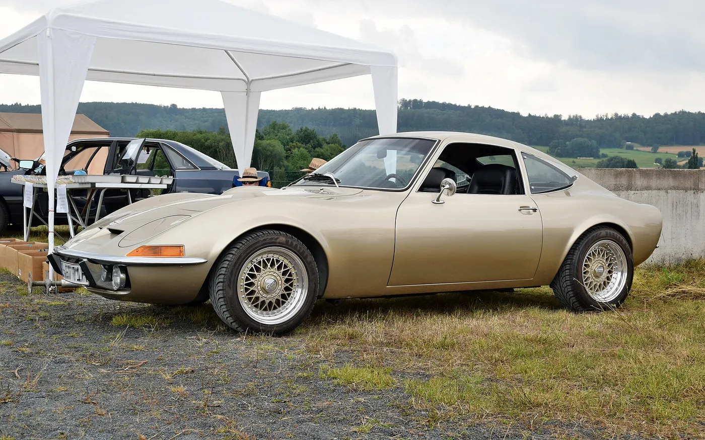 Opel GT — foto 5