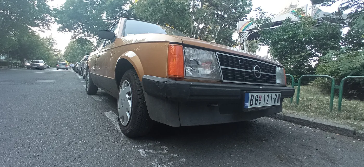 Opel Kadett — foto 3