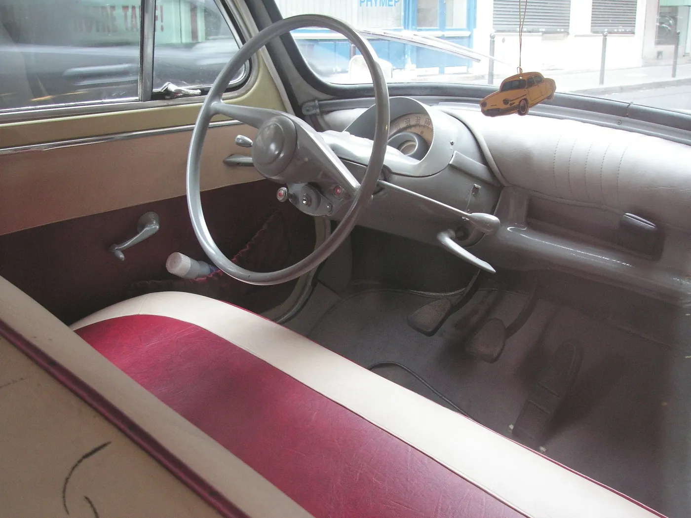 Panhard Dyna Z — foto 3