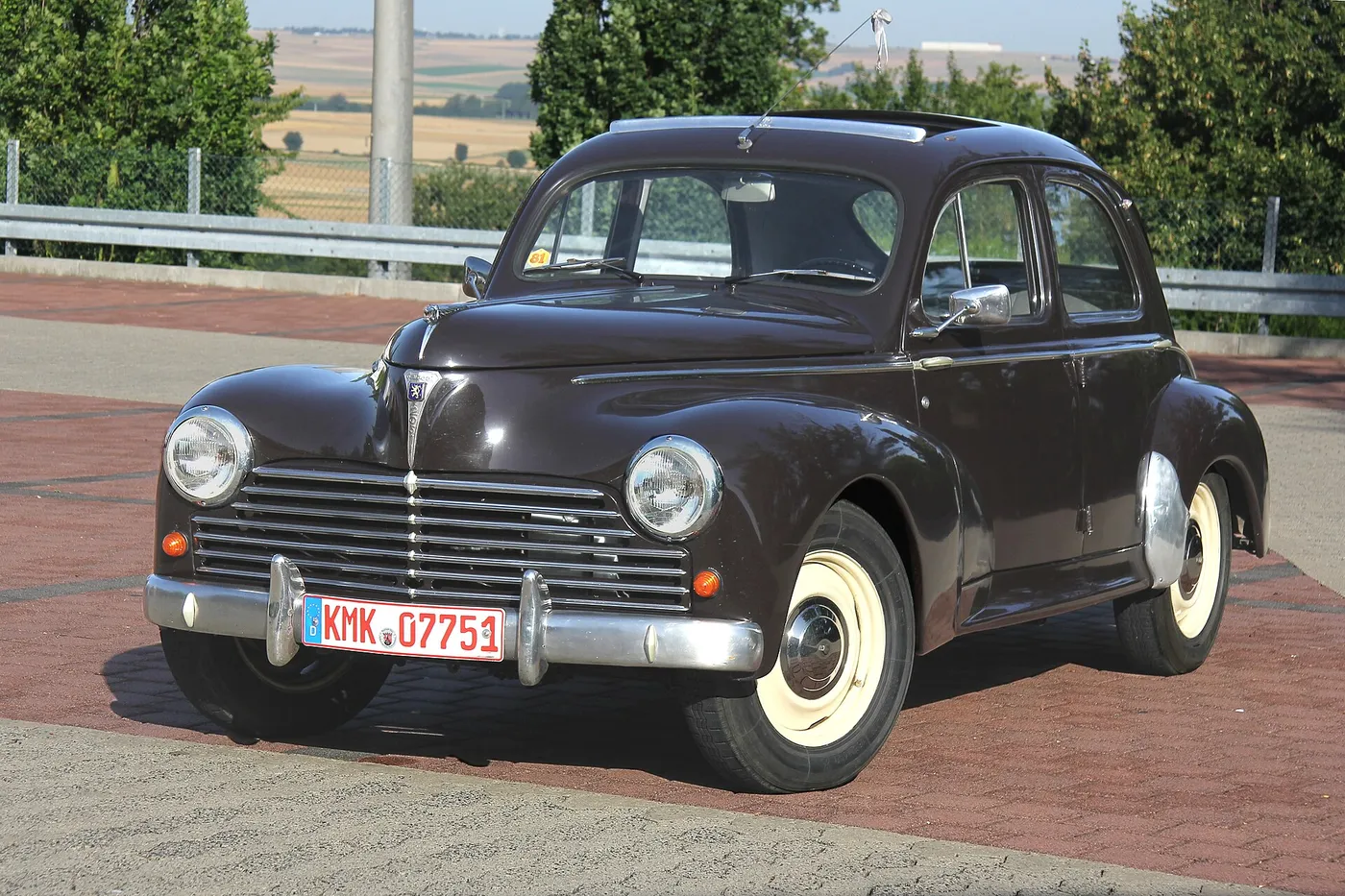 Peugeot 203 — foto 3