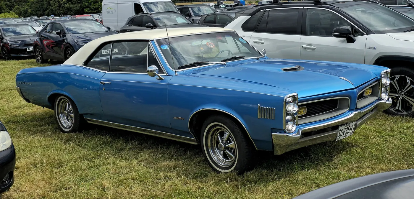 Pontiac LeMans — foto 2