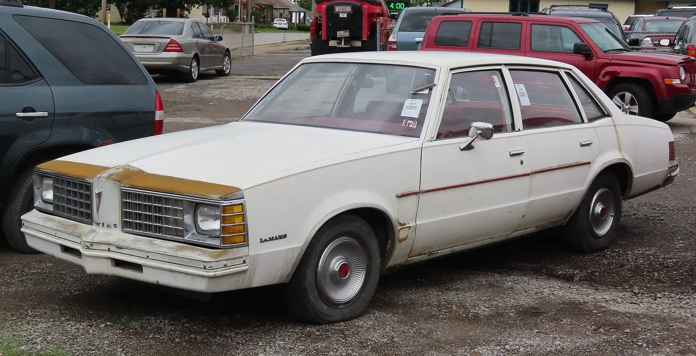 Pontiac LeMans — foto 5