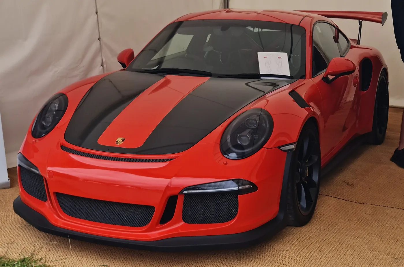 Porsche 911 GT2 RS — foto 2