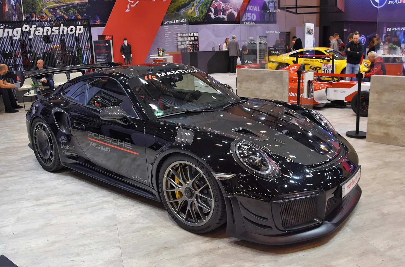 Porsche 911 GT2 RS — foto 4