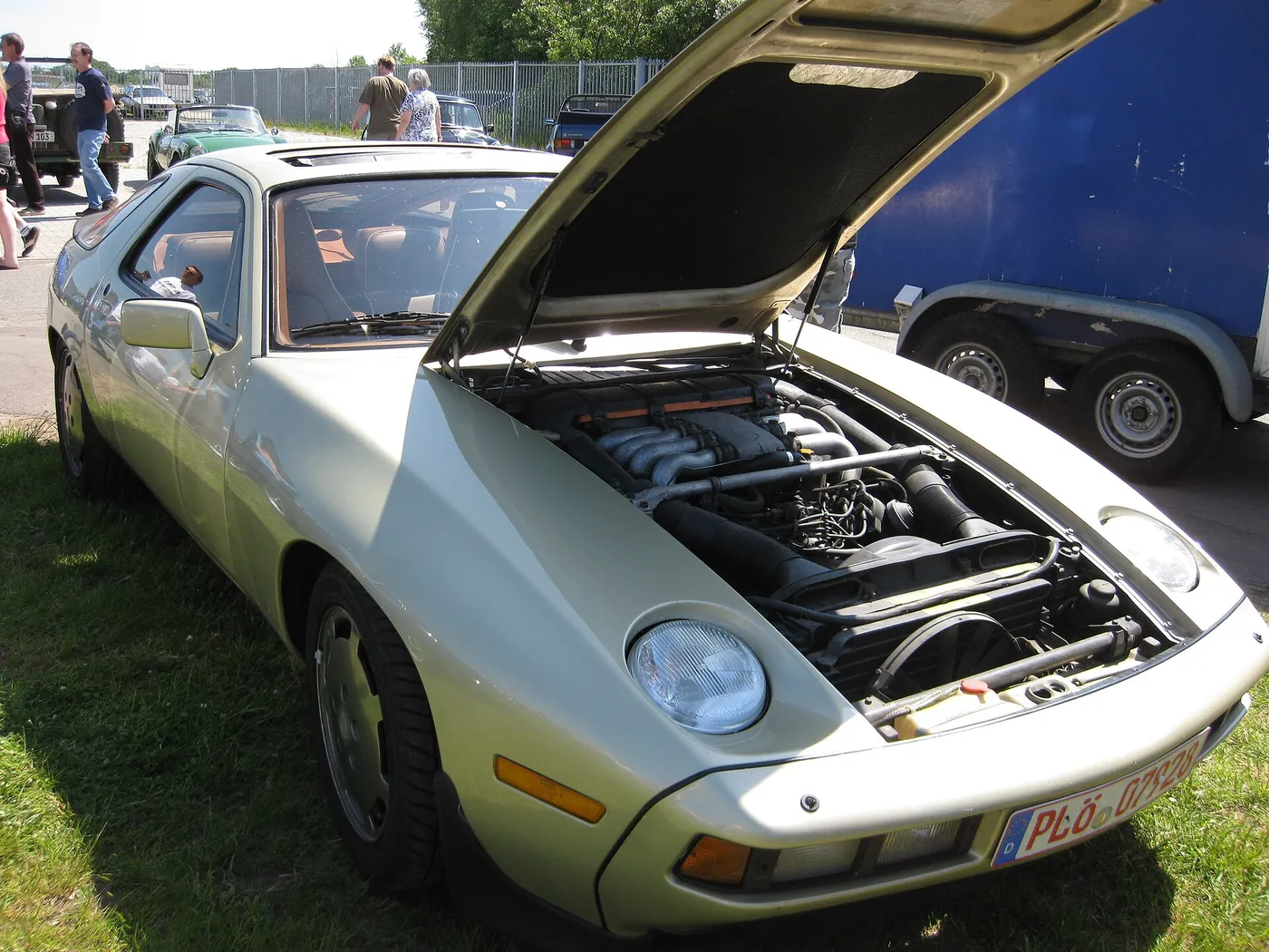 Porsche 928 — foto 6
