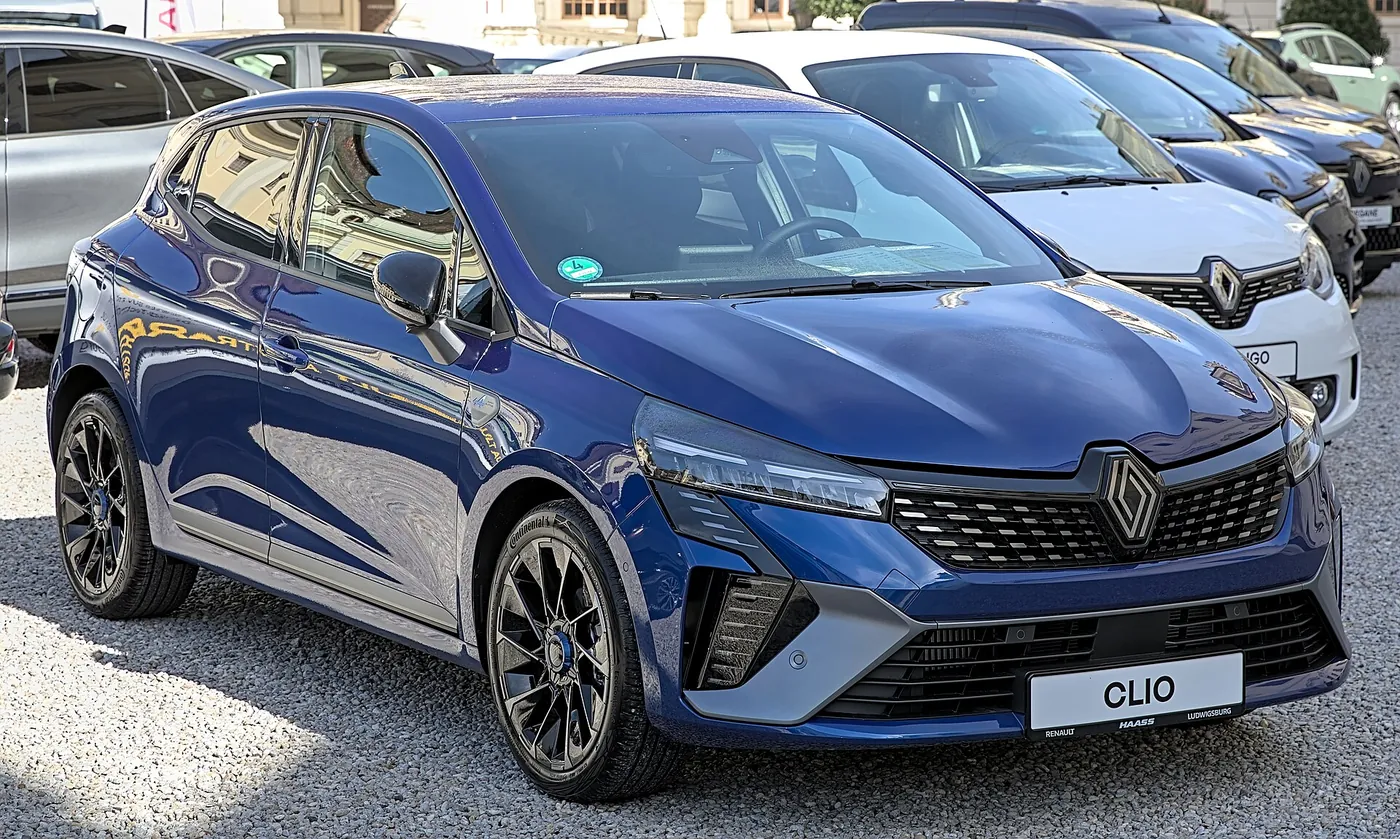 Renault Clio — foto 6