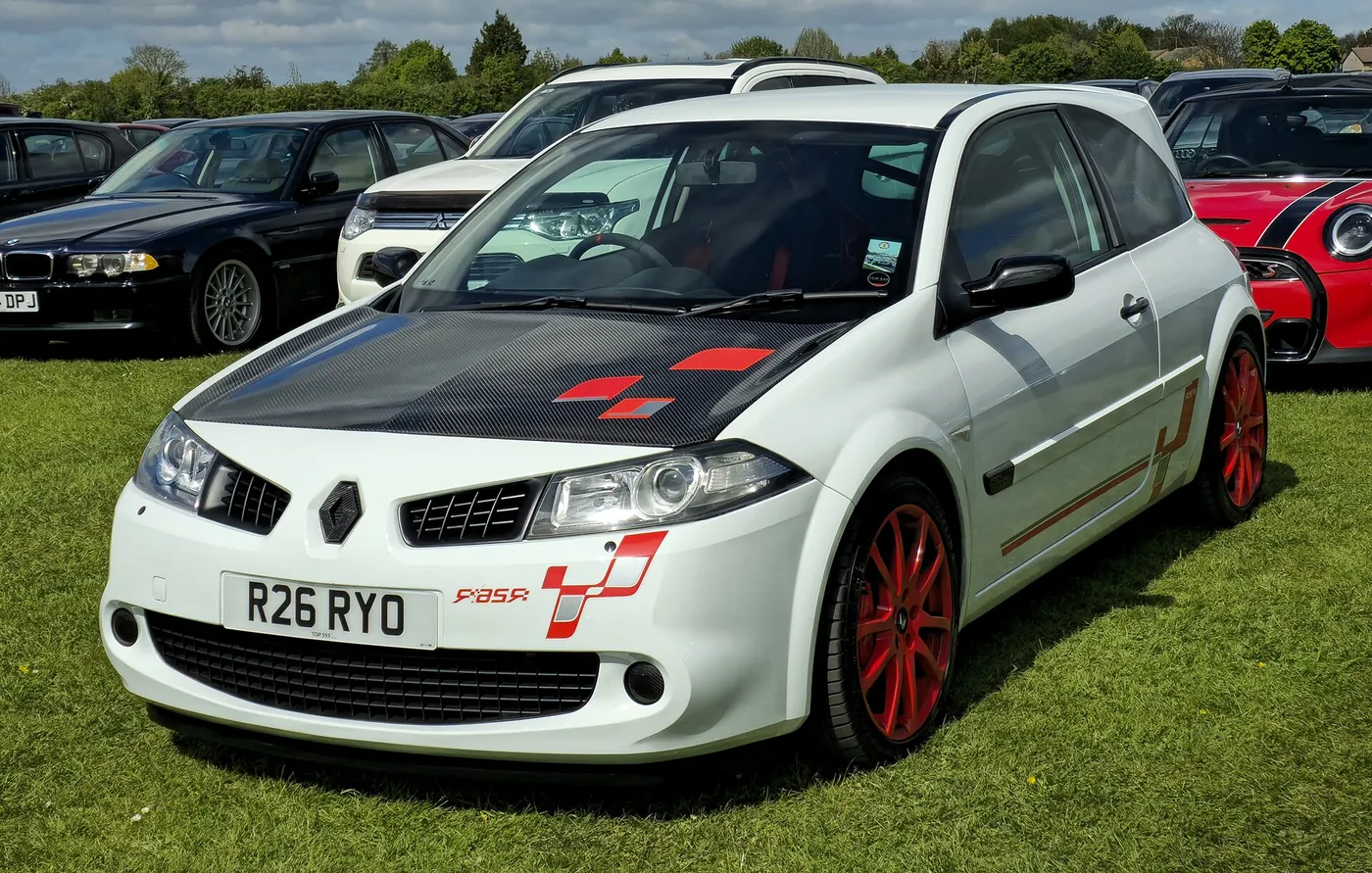 Renault Mégane — foto 1