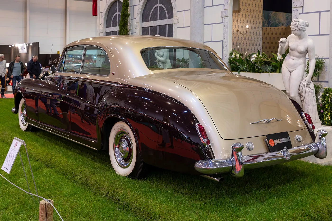 Rolls-Royce Phantom V — foto 1
