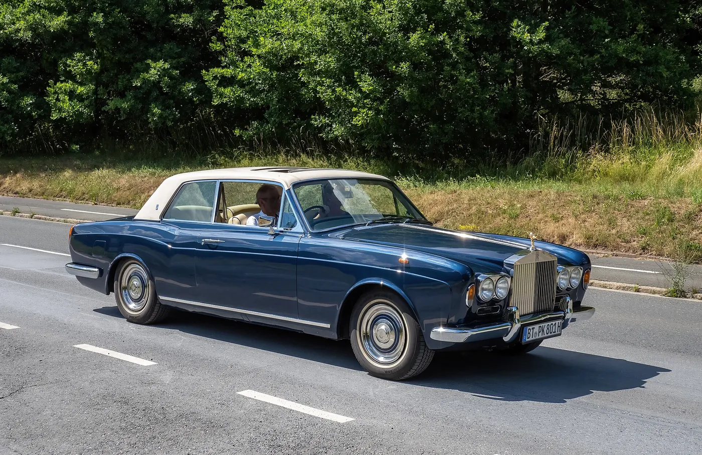Rolls-Royce Silver Shadow — foto 1