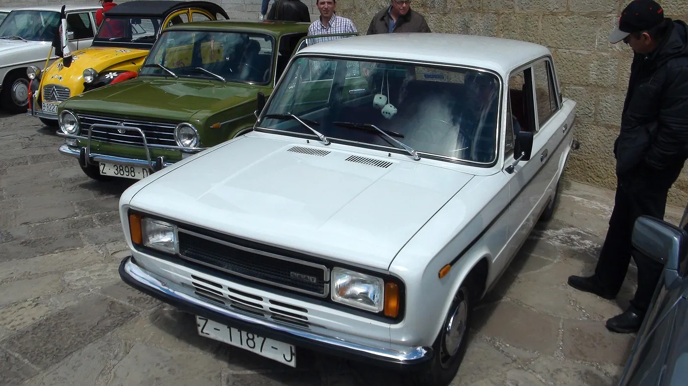 SEAT 124 — foto 3