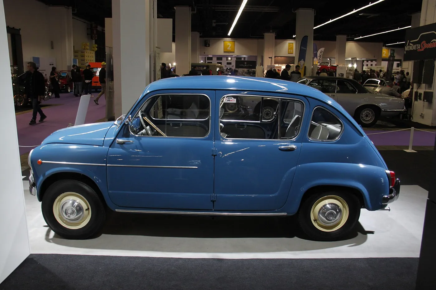 SEAT 800 — foto 6