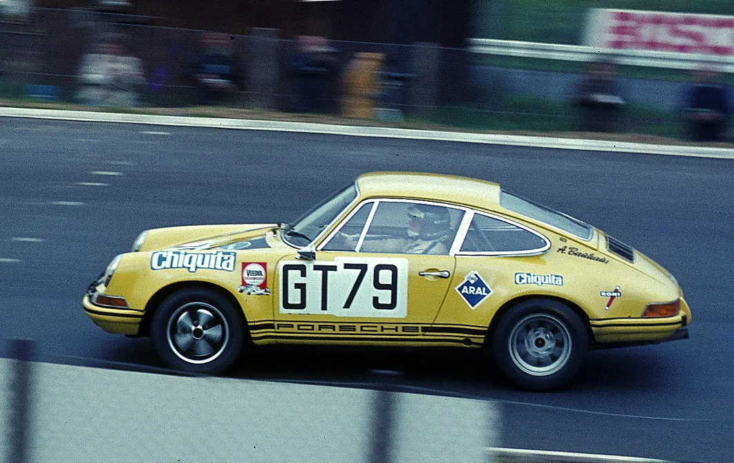 Porsche 911S 2.2 — foto 1