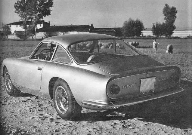 Ferrari 250 GT Lusso — foto 2