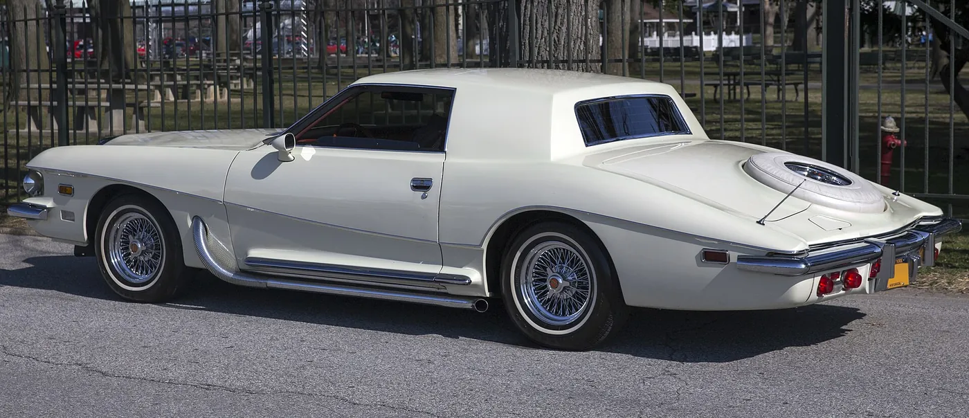 Stutz Blackhawk — foto 4