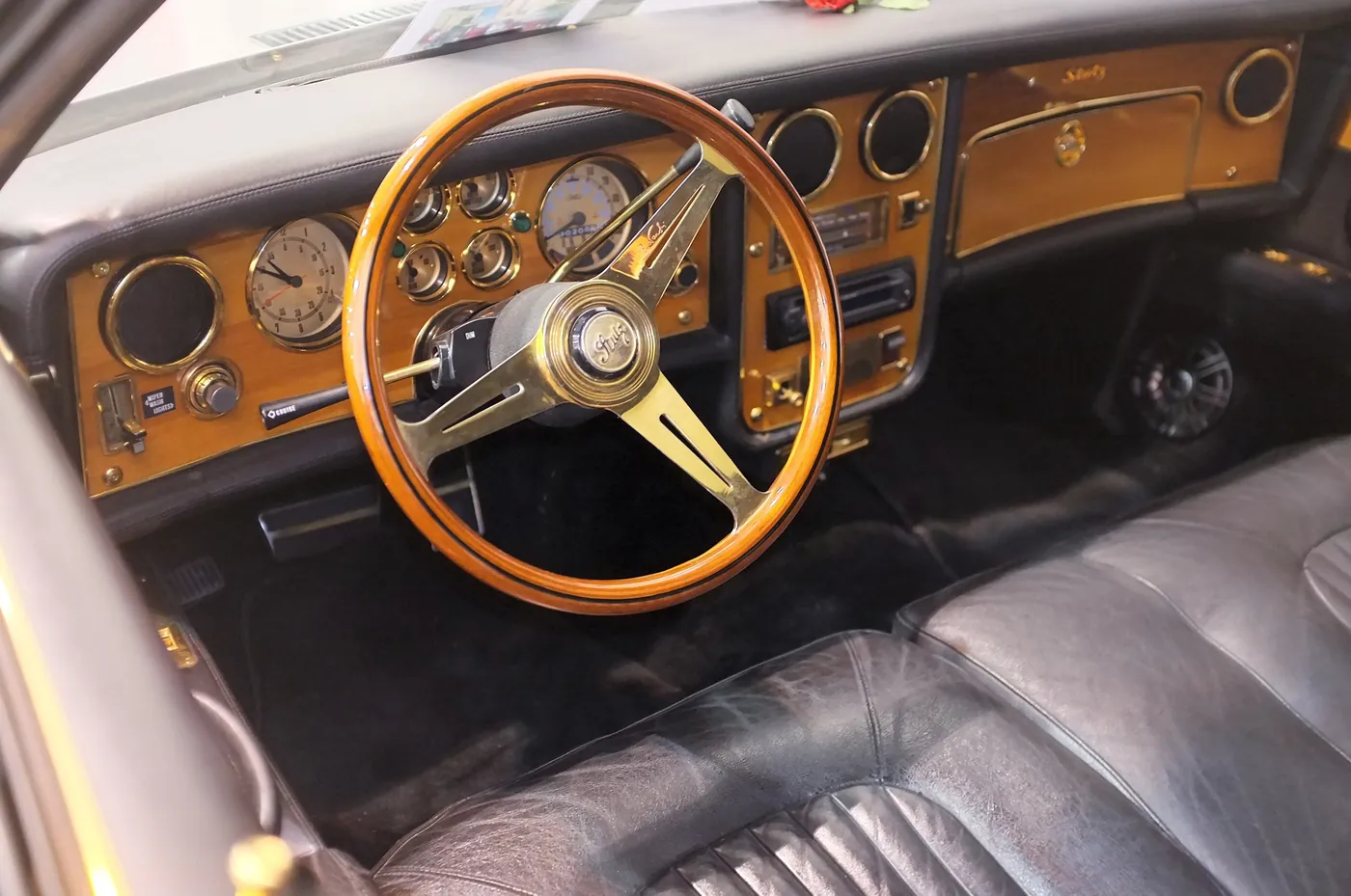 Stutz Blackhawk — foto 6