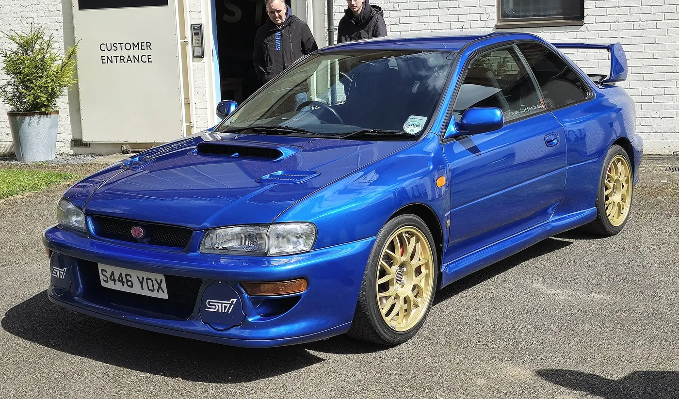 Subaru Impreza 22B — foto 4