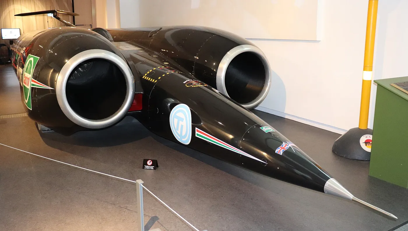 Thrust SSC — foto 4