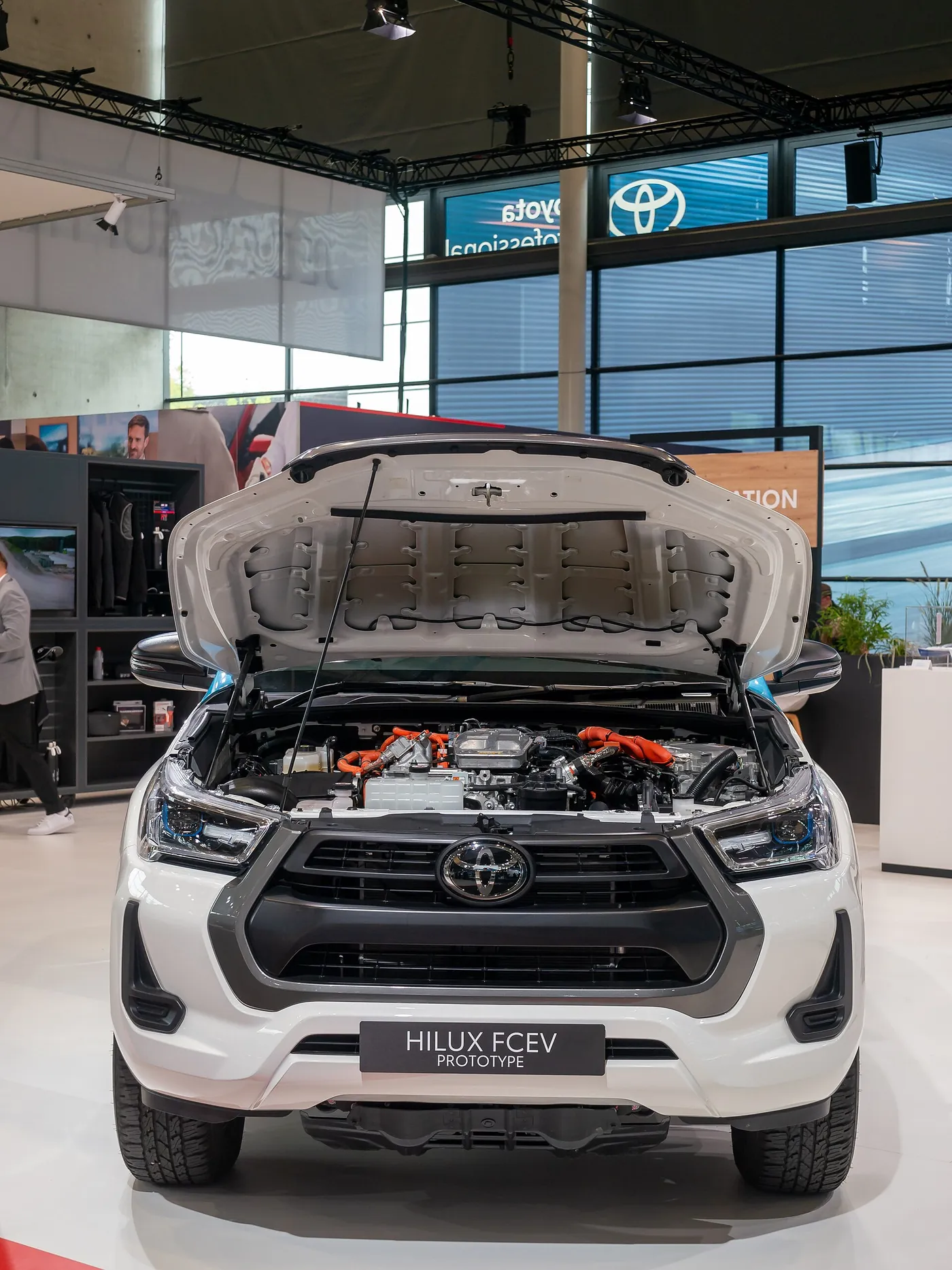 Toyota Hilux — foto 3