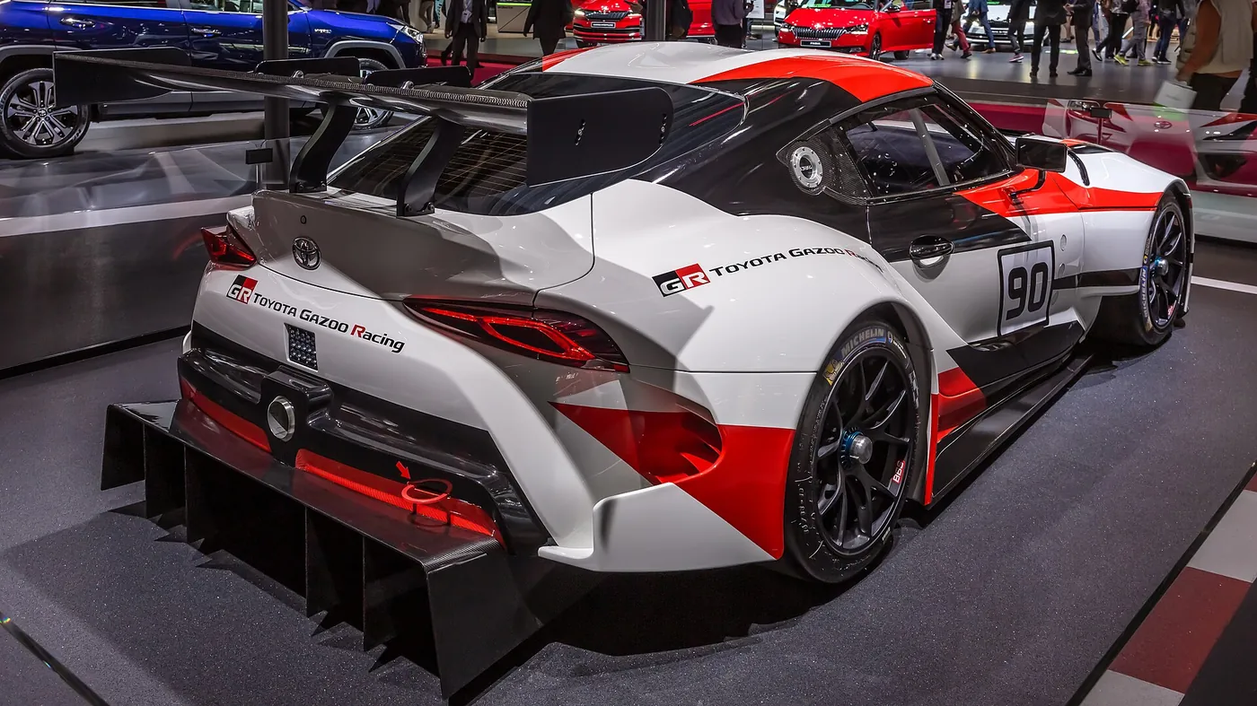 Toyota Supra — foto 2