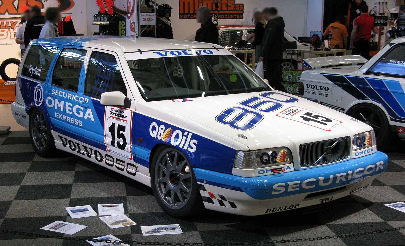 Volvo 850 — foto 5