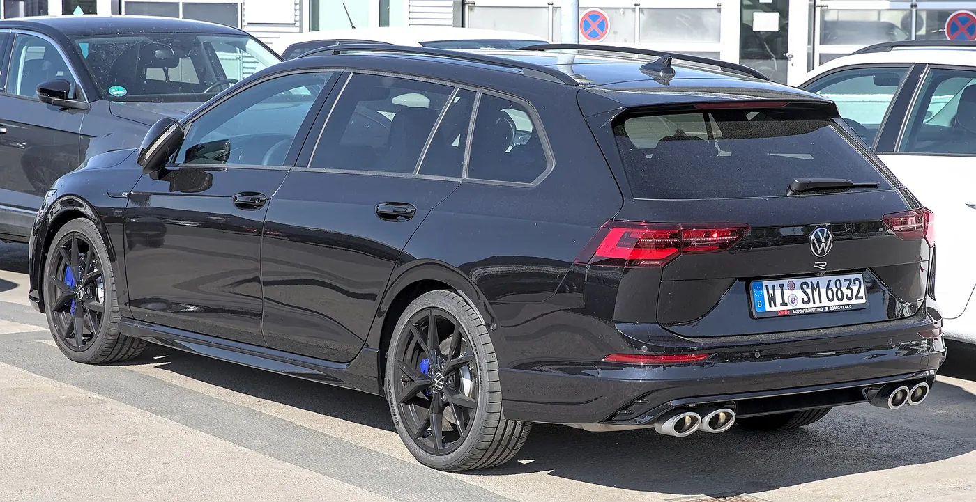 Volkswagen Golf — foto 5
