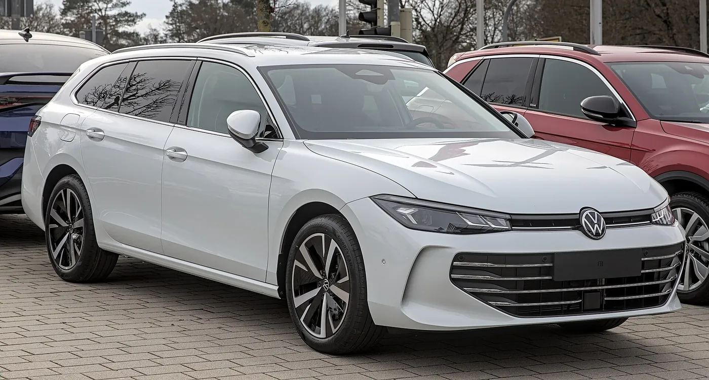 Volkswagen Passat — foto 3