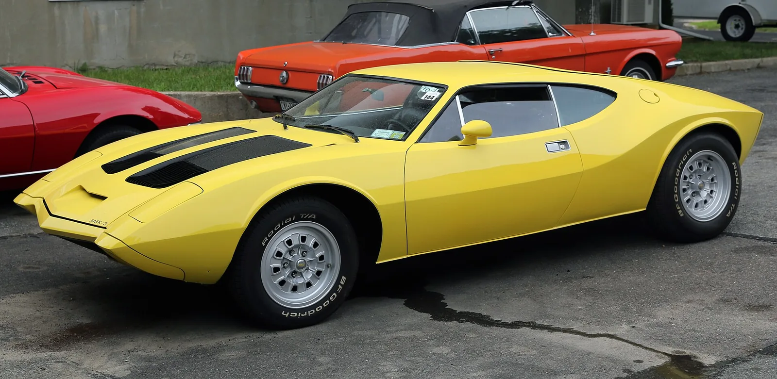 Front left view of the 1970 AMC AMX/3 concept car #5. Registered as a Javelin! Four-barrel 390ci V8 engine with 325hp.