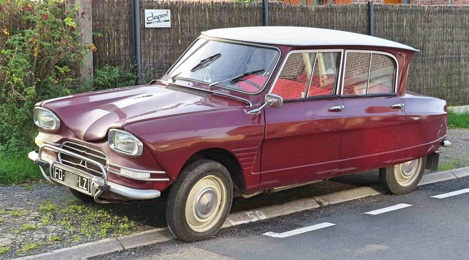 Citroën Ami 6 vue à Tourmignies, dans les Hauts-de-France