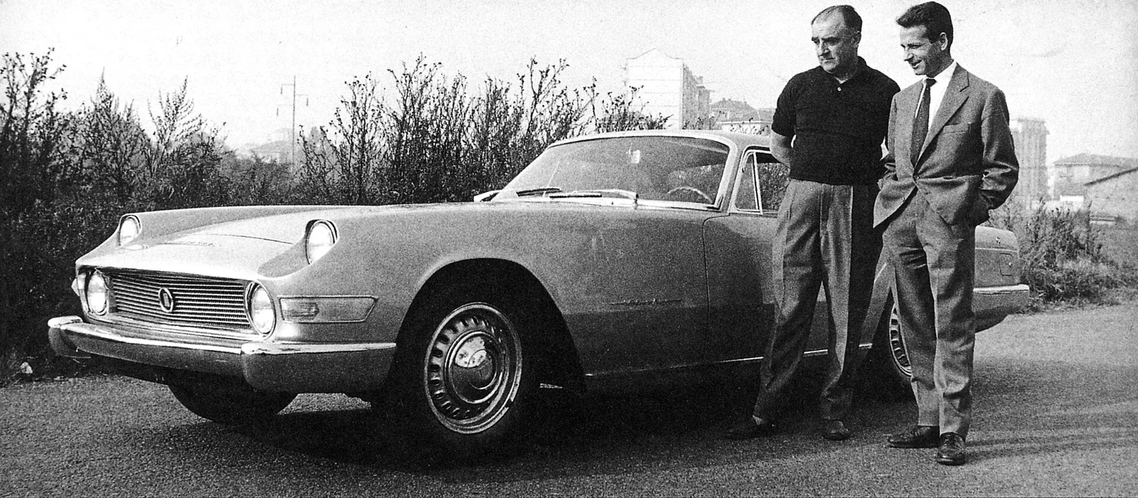 A 1960 Plymouth Silver Ray.  Made by italian Enrico Nardi (1907–66, at left) and designed by Giovanni Michelotti (1921–80, at right).