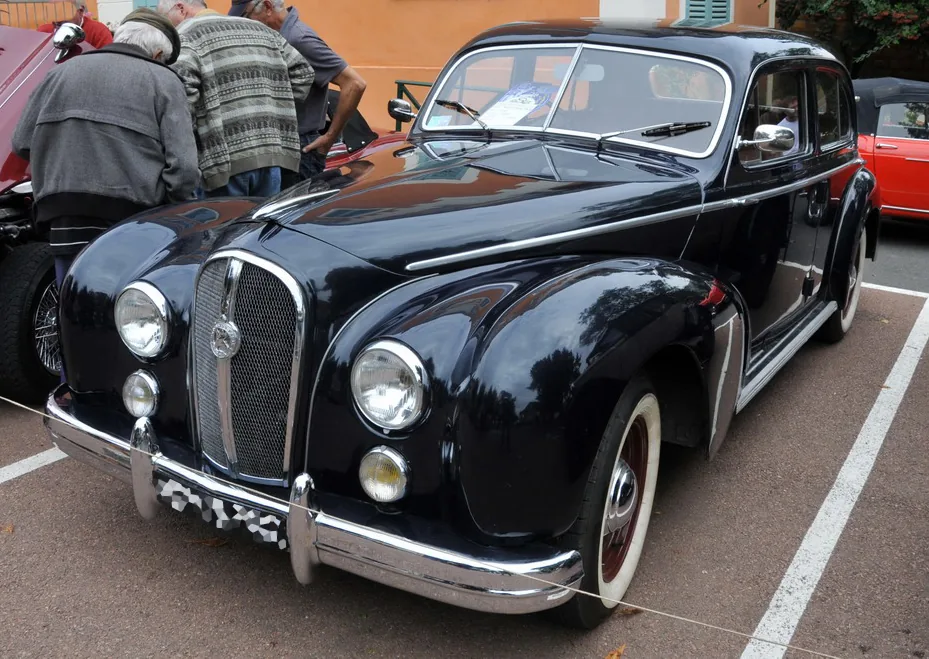 Hotchkiss cars were made between 1903 and 1955 by the French company Hotchkiss et Cie in Saint-Denis, Paris. Founded in 1871 by American exp