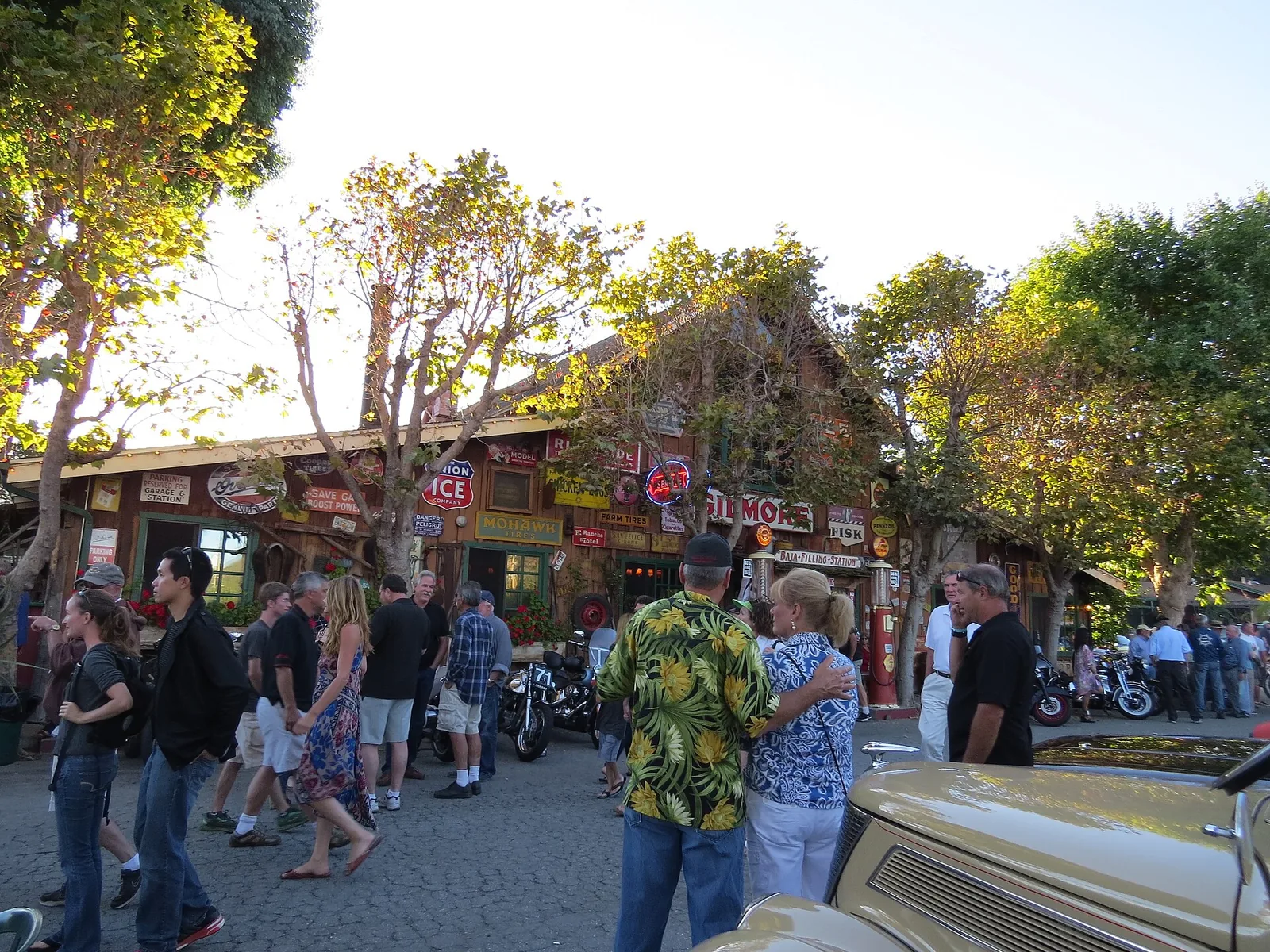 Baja Cantina