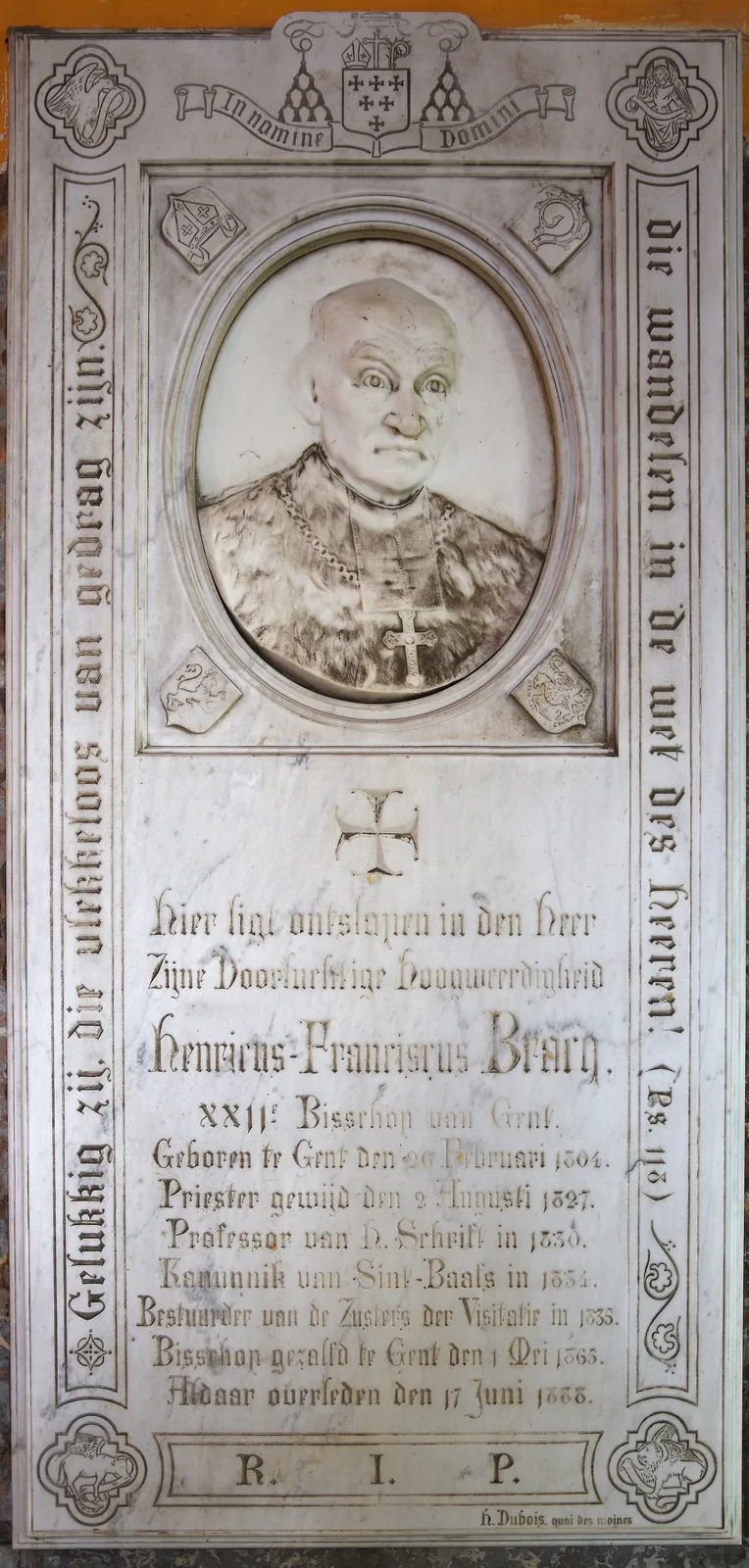 Hendrik Frans Bracq - grafsteen in het kerkhof van Mariakerke, Oost-Vlaanderen - bisschopgalerij