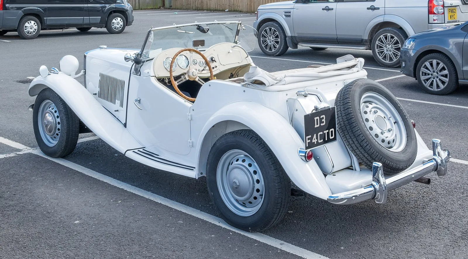 A 1953 MG TD