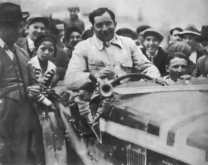Entry #14 (and WINNERS) at the first Mille Miglia race in Italia on 27 Marz 1927 was an OM 665 Sport driven by Ferdinando Minoia and Giusepp