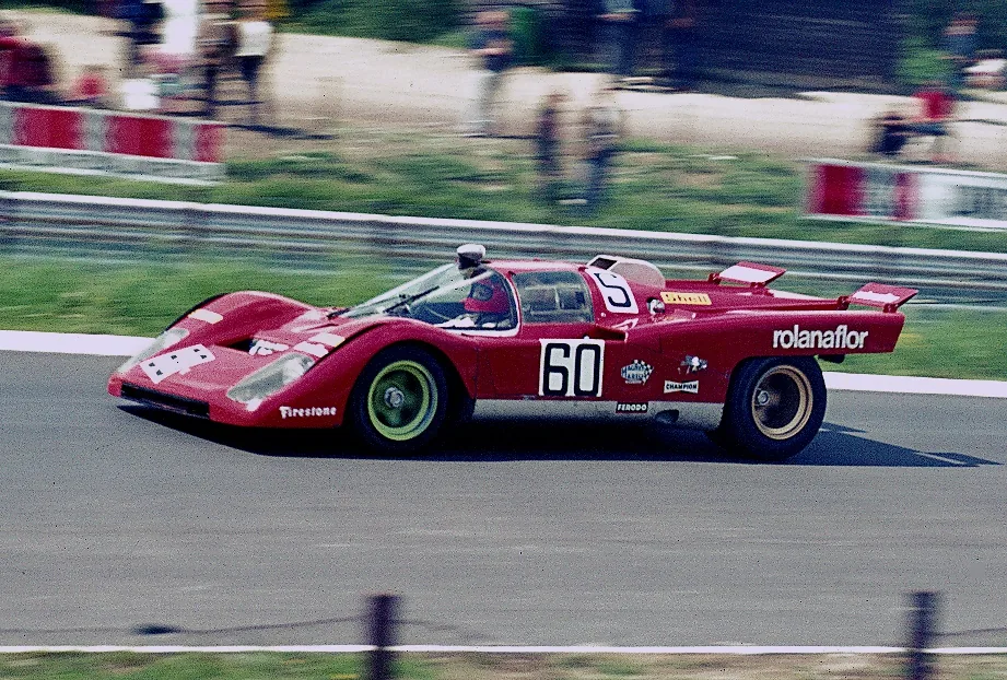 Bildbeschreibung: Ferrari 512M - Fahrer: Herbert Müller
Fotograf: Lothar Spurzem
Datum: 29-05-1971 beim Training zum ADAC-1000-km-Rennen auf