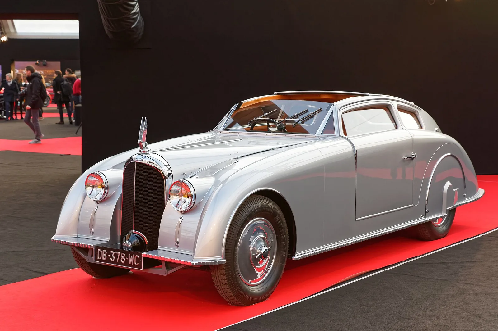 La Voisin C28 Aérosport exposée lors du festival automobile international 2016.